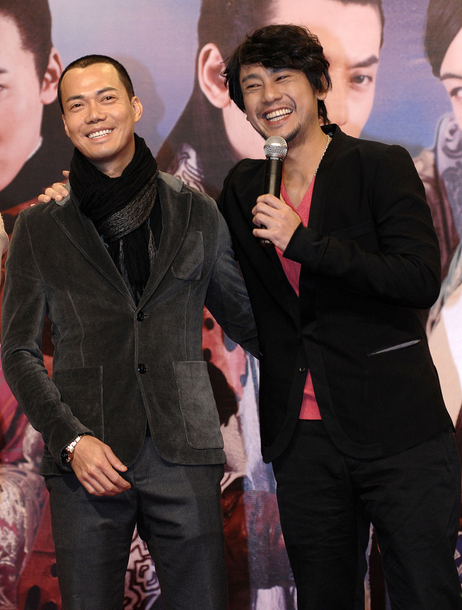 长月烬明：一个年轻剑客的传奇旅程