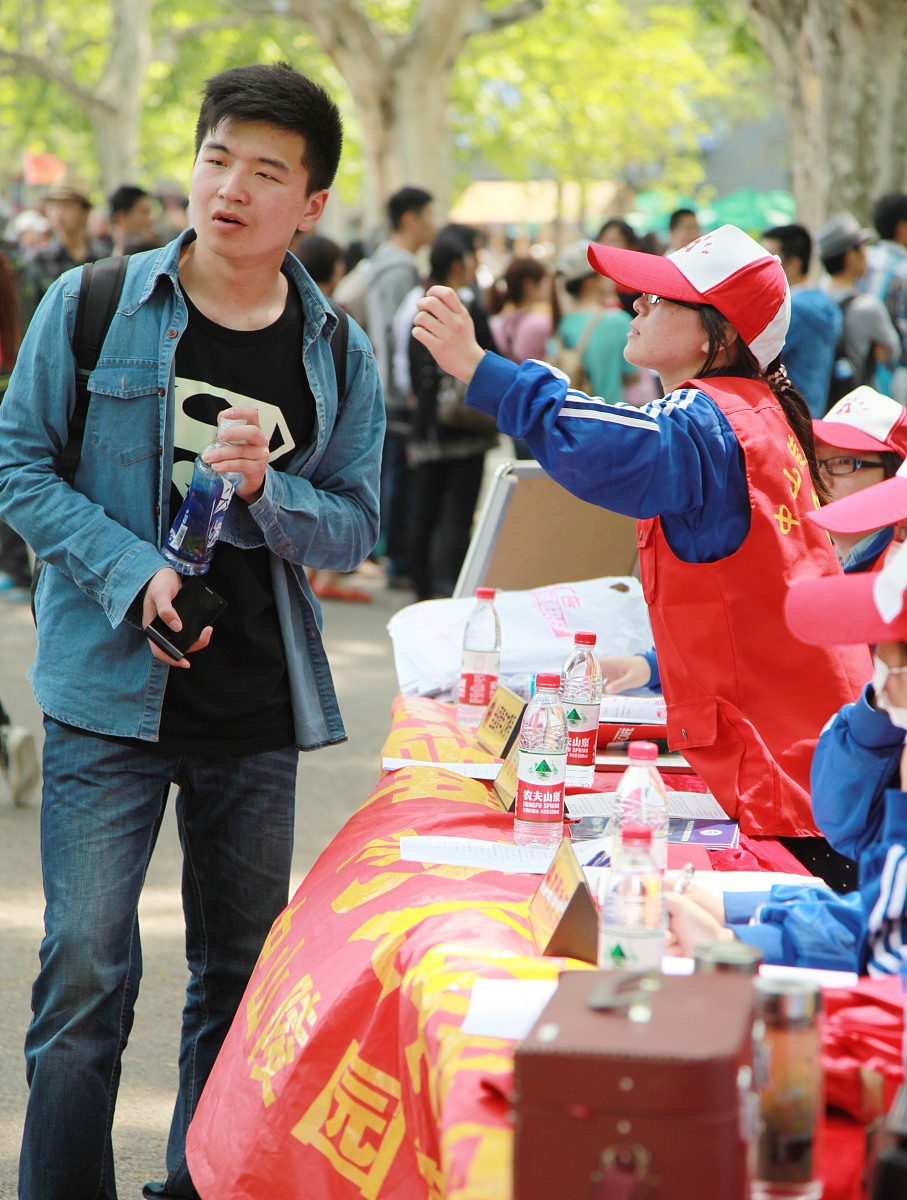 志愿者服务协议书模板下载 - 免费可编辑
