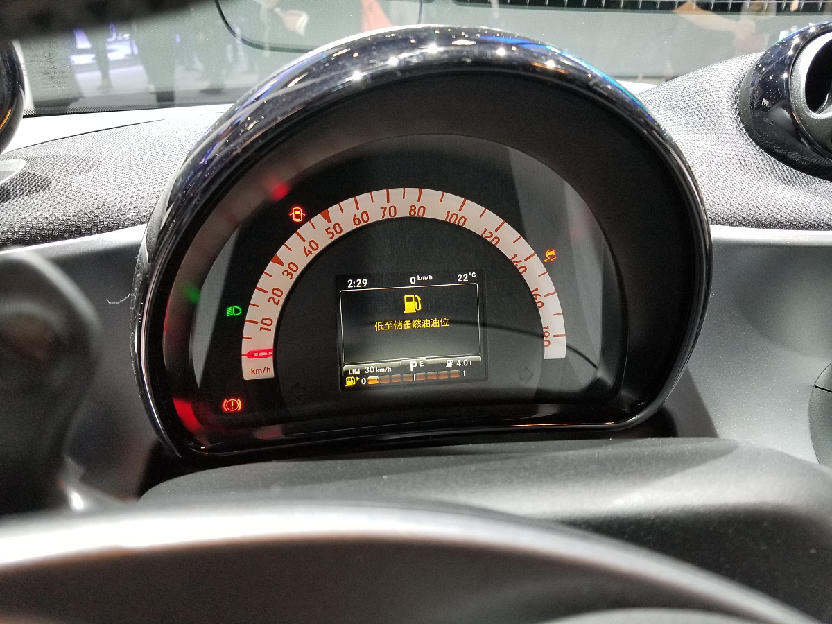 凯美瑞2.0豪华版车窗不能中间停？可能是这些原因！