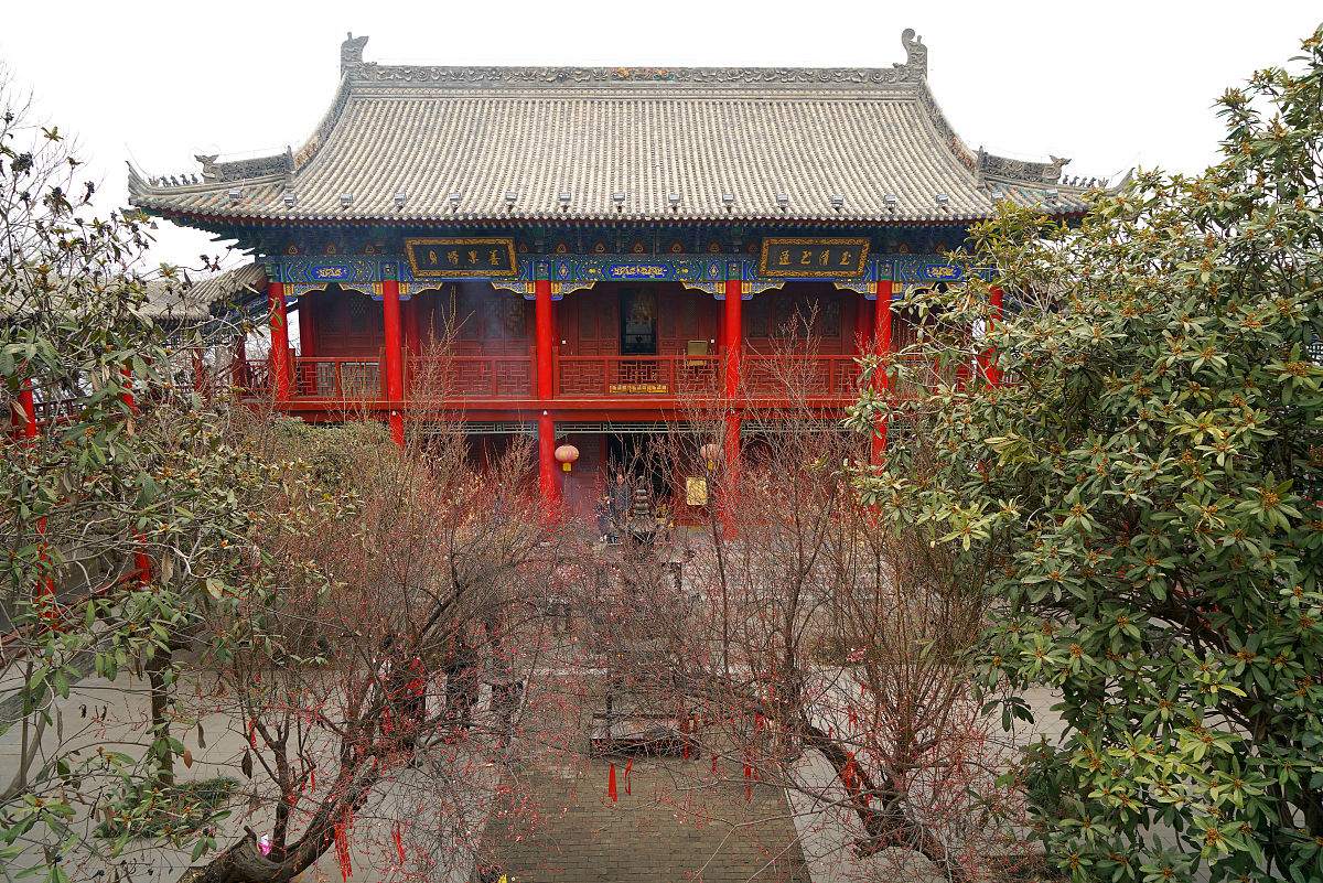 如果最近你有来西安的打算那么这份三天两晚的旅游攻略一定不能错过文字版已经放在最后了可以点赞收藏！请你帮我模仿这段文案编写3段意思相近文案不同的文案