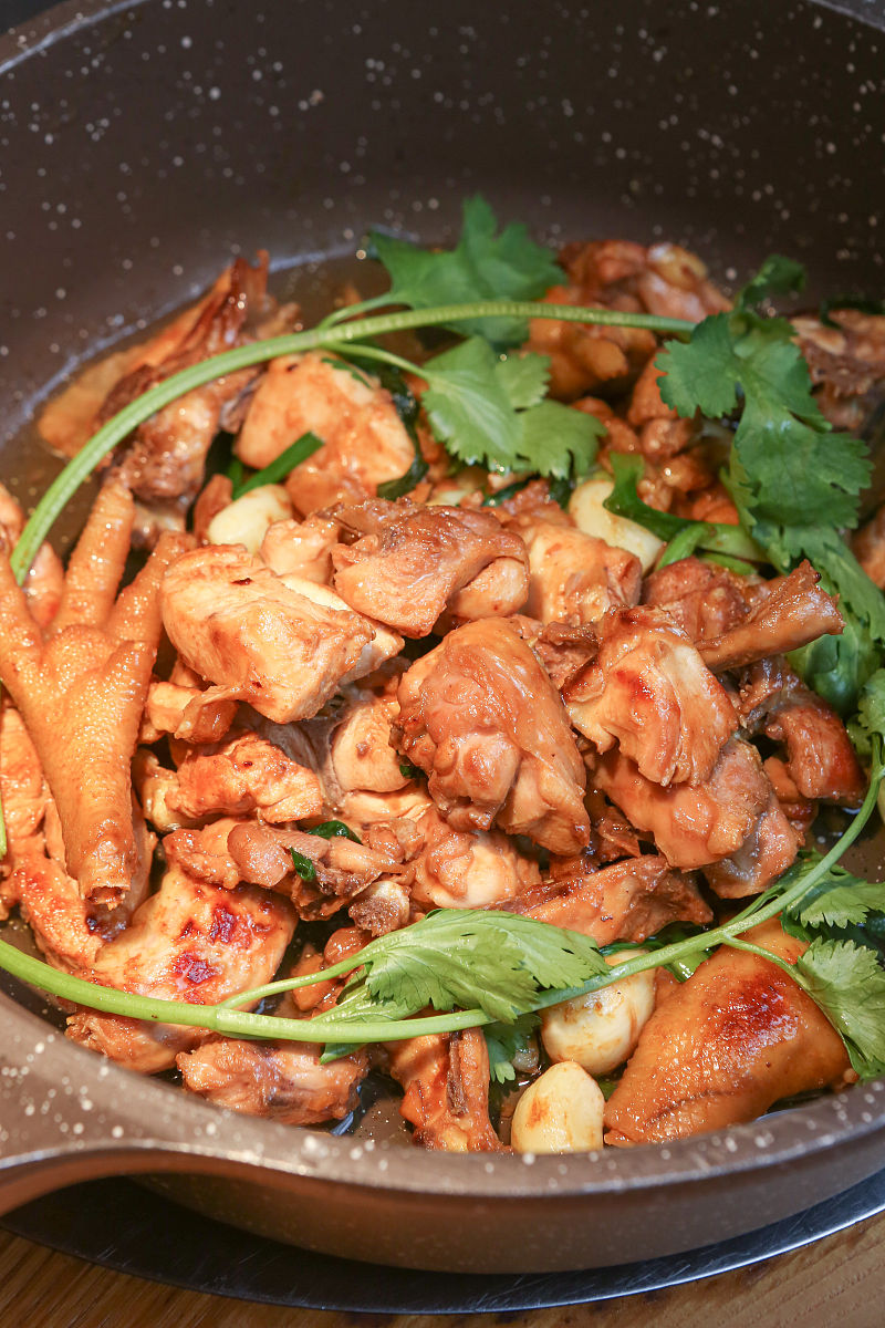 电饭煲酱油鸡：简单易做，好吃到舔盘！