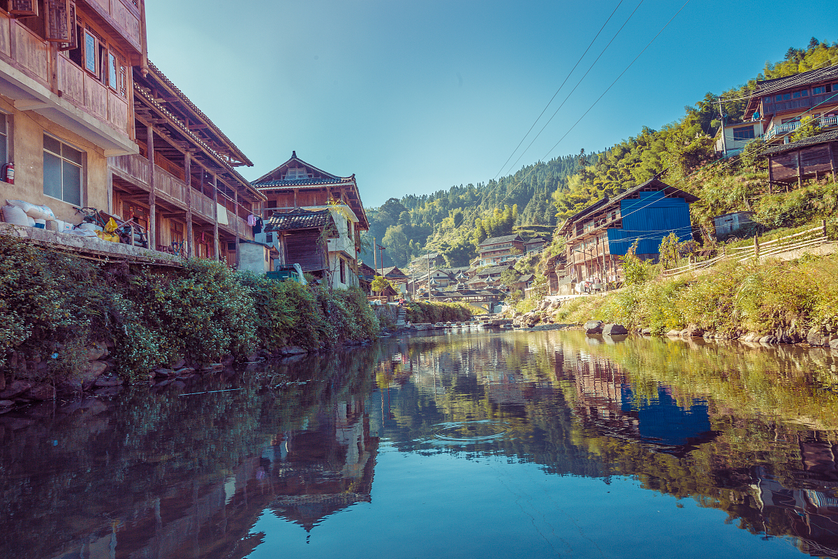 2015年贵州医科大学贵州省录取分数统计 - 医学专业竞争激烈