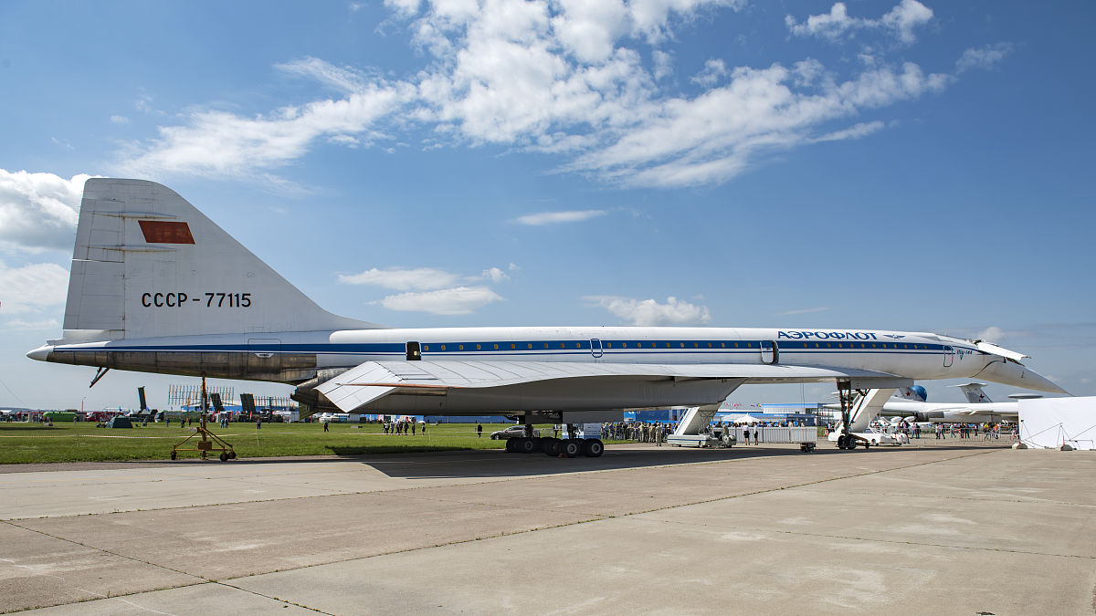 图波列夫图-144(英语:tupolev tu-144)是图波列夫设计局研制的超音速