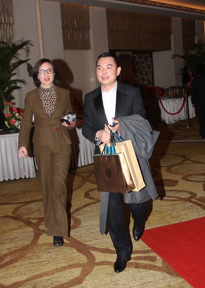 2011年1月19日,北京,亚洲第一位拥有劳斯莱斯的大富翁李晓华在昆仑饭