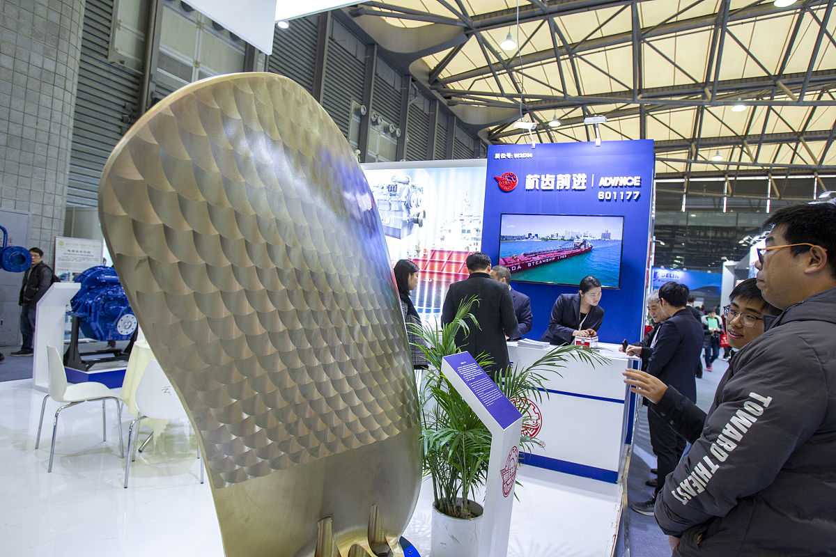 齿轮箱故障诊断：类型、振动信号和机理分析