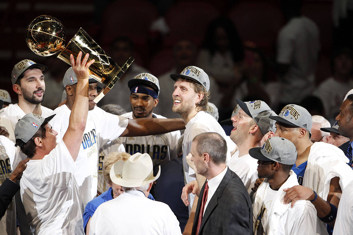 NBA MVP 历年获得者：从鲍勃·佩蒂特到斯蒂芬·库里