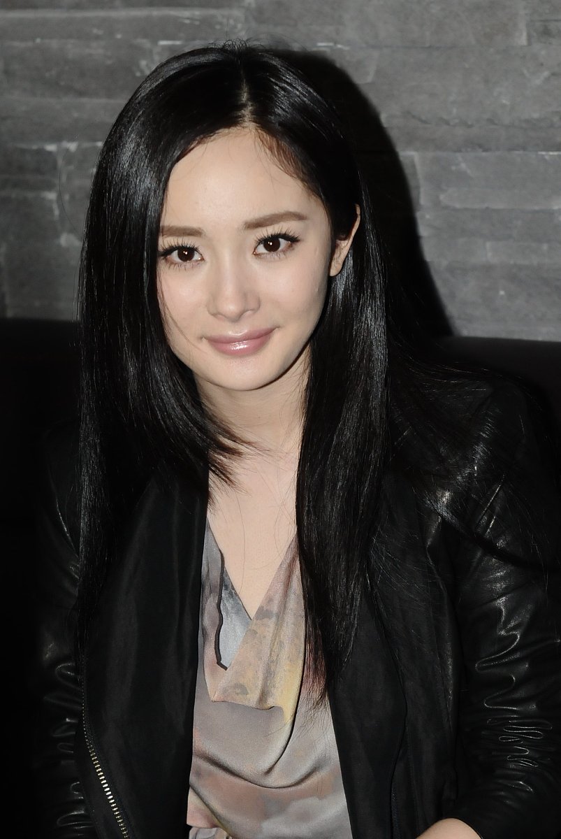 2012年03月24日,上海,电影《春娇与志明》红毯活动及观众见面会.***_*