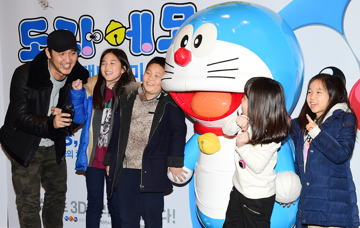2015年2月4日讯,首尔,当地时间2月3日,电影《哆啦a梦》首部3d剧场版动