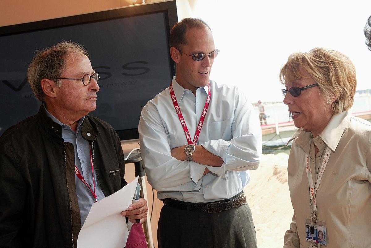 NUCLEIC ACIDS RESEARCH 期刊主编是谁？