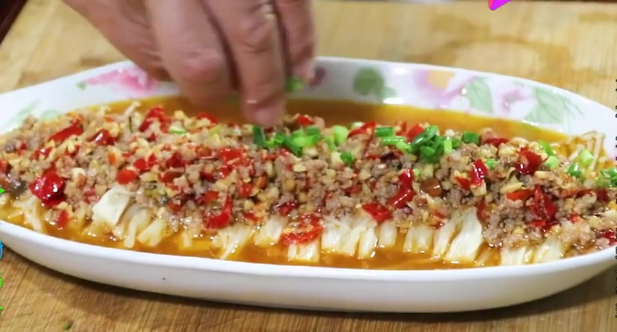 金针菇换一种做法,又简单又好吃的做法,你肯定没有吃过!