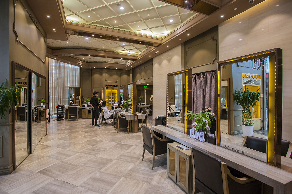 四川仪表工业学校2019年美发与形象设计专业招生简介