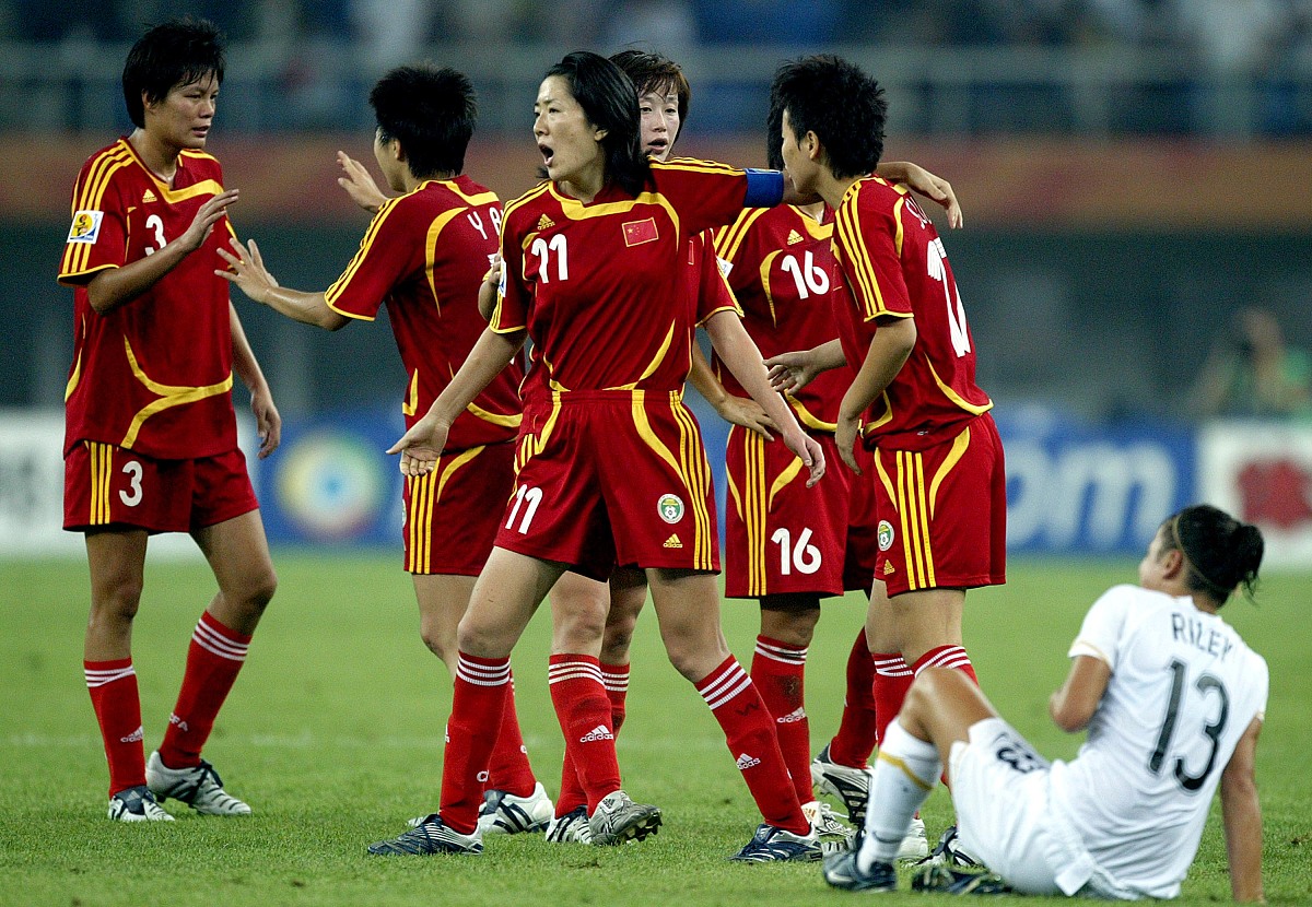 2007年9月20日,中国天津,女足世界杯d组比赛,中国队对阵新西兰队.中国
