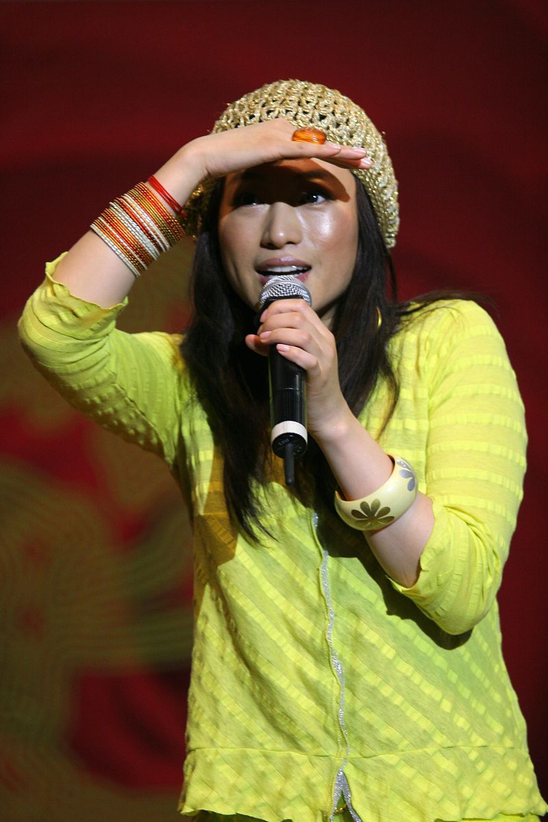 写一首歌公司成长的歌词