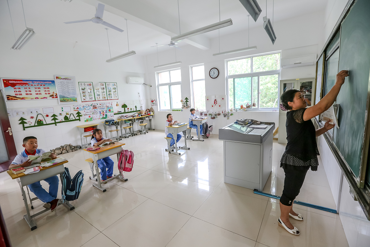 小学二年级数学思维题：三字经中的数字秘密
