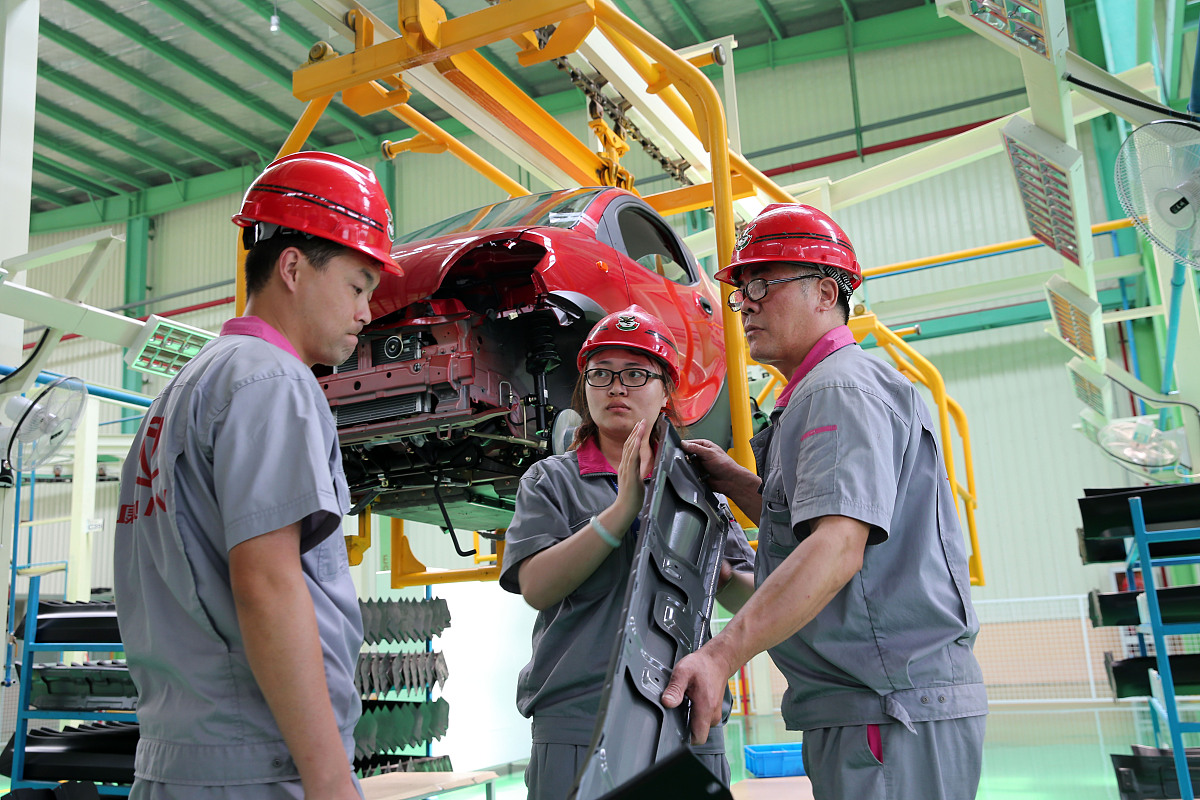 重庆机电高级技工学校五年制大专招生专业：机械、电子、自动化等领域人才培养