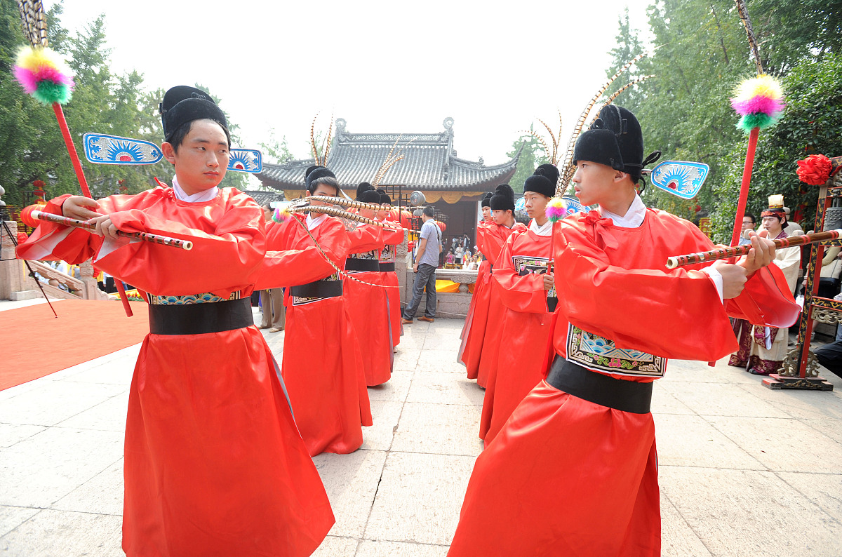 成都礼仪职业中学2022年招生条件是什么