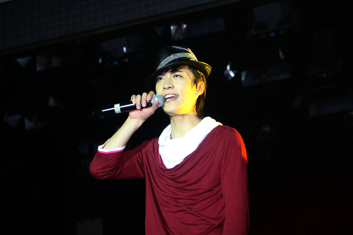 2008年12月19日,北京,2008北京校园音乐演出季的最后一场演唱会在中国