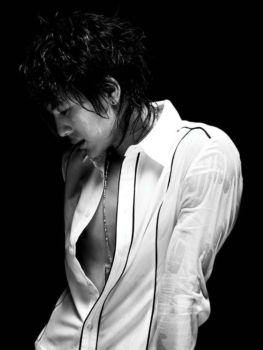 2006年7月19日,有七彩旋风之称的韩国超级小天王se7en登陆华语歌坛第