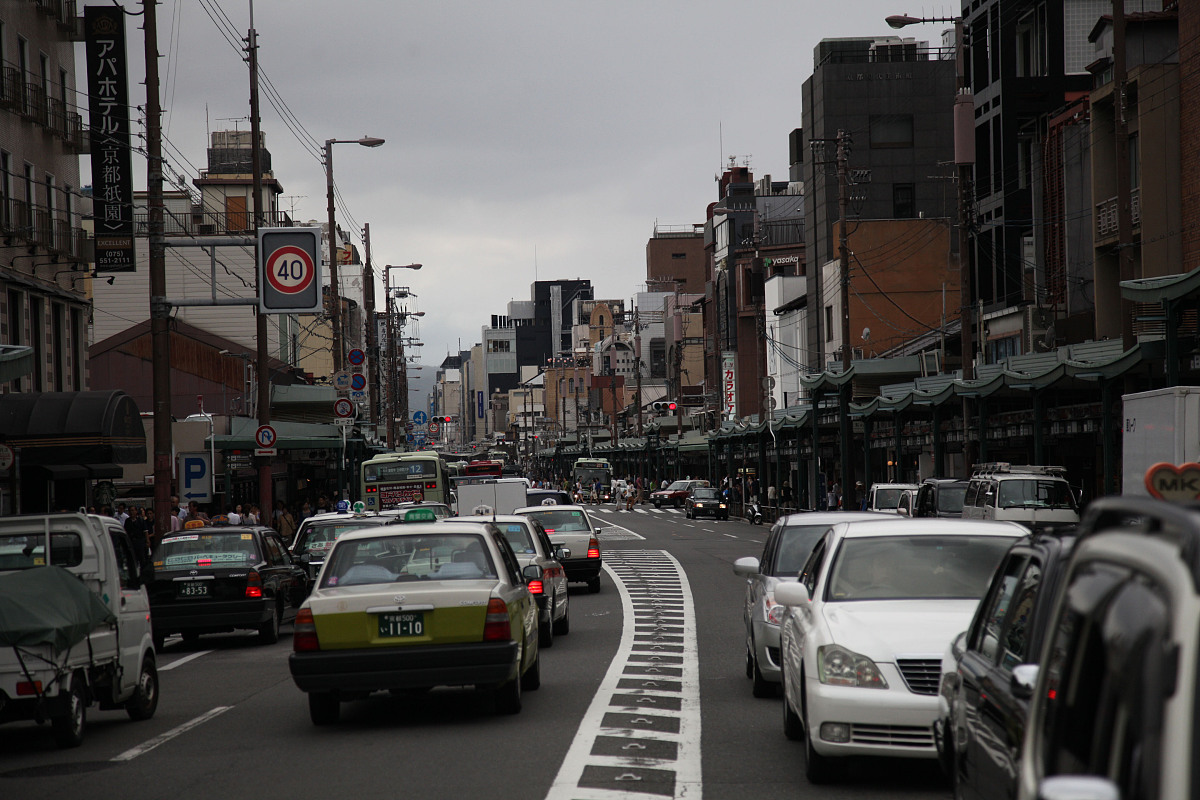 日本中学学生对校园环境和设施维护的菜品质量评价 关键配置数据
