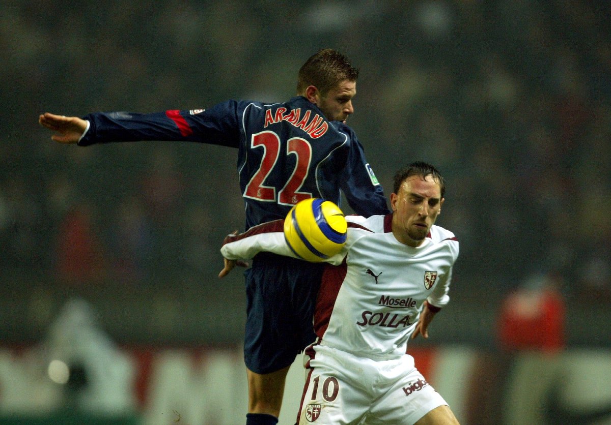 巴黎圣日尔曼 vs 里昂 法甲 2023-04-03 02:55 (主)