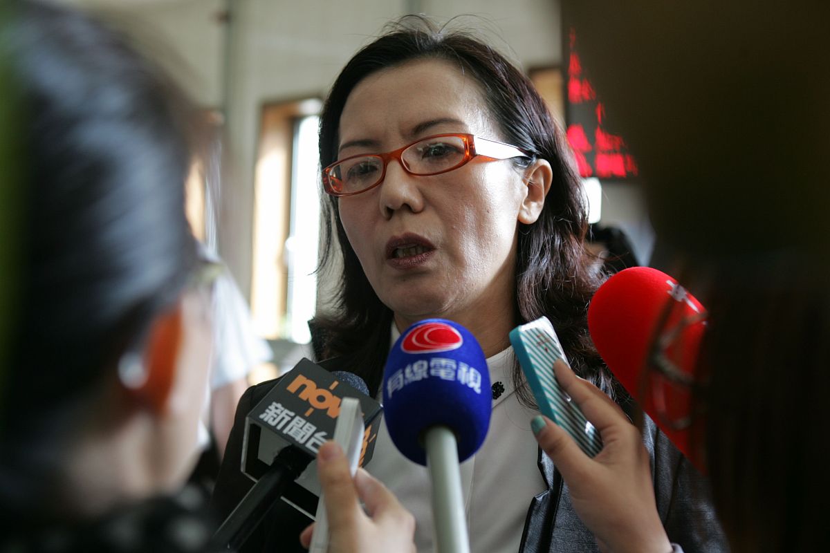 刑事辩护律师刘校逢：专注、专业、高效，为您保驾护航！