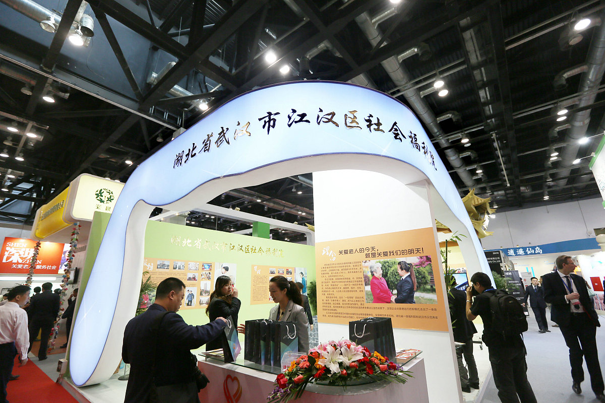基于护理支持的胃癌患者术后早期康复指导干预研究
