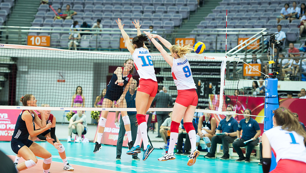 2017世界女排大奖赛总决赛首场:塞尔维亚3-2美国