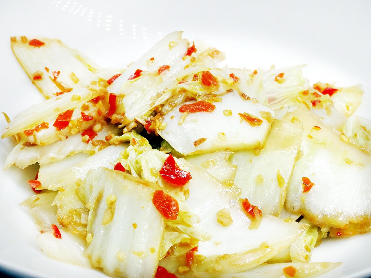 爽口酸辣白菜的做法_爽口酸辣白菜怎么做