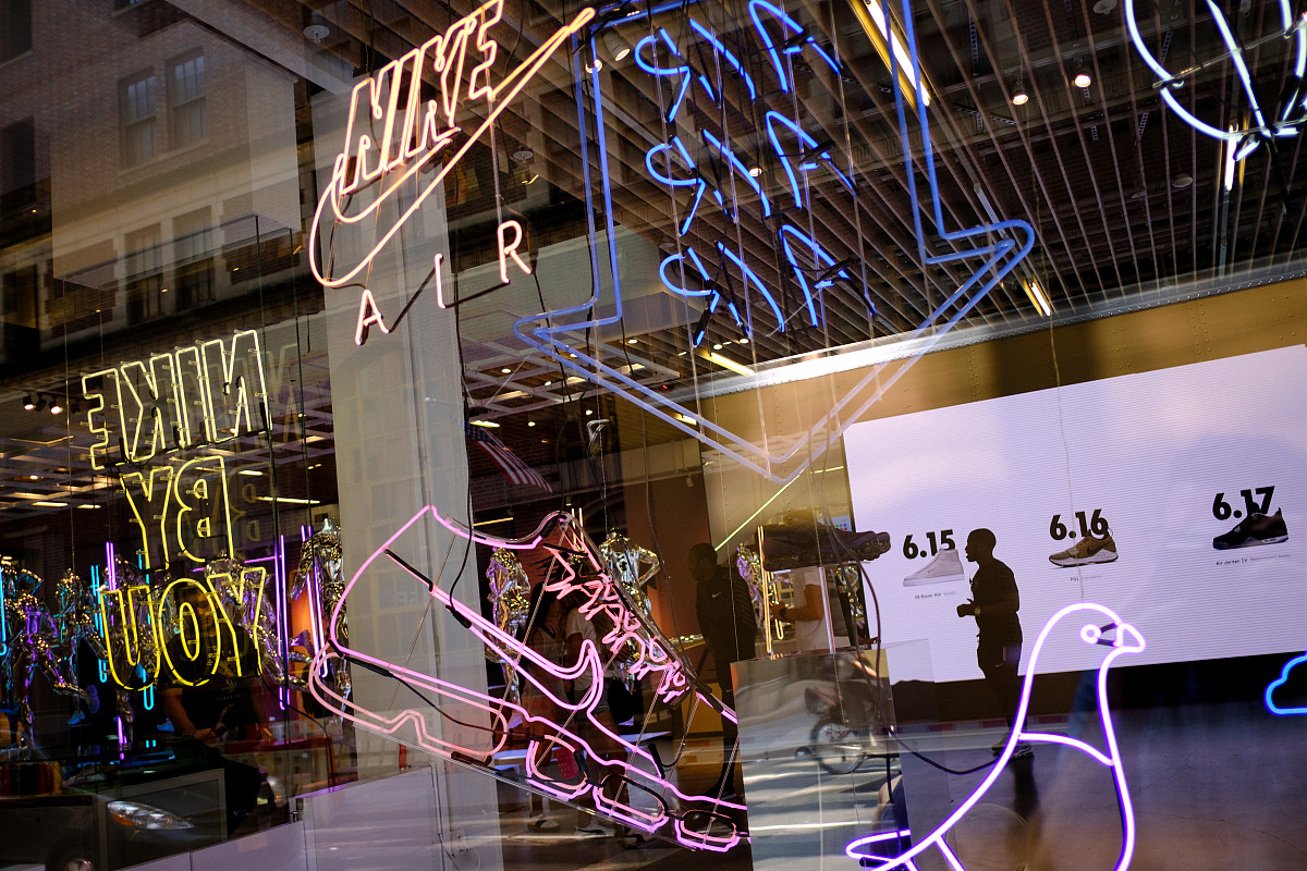 Nike 专卖店实习导购员：我的工作内容与收获