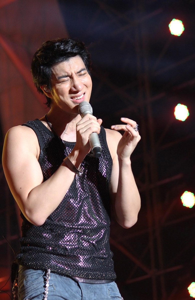 2014年09月08日,上海,明星献唱上海西岸音乐节.***_***王力宏