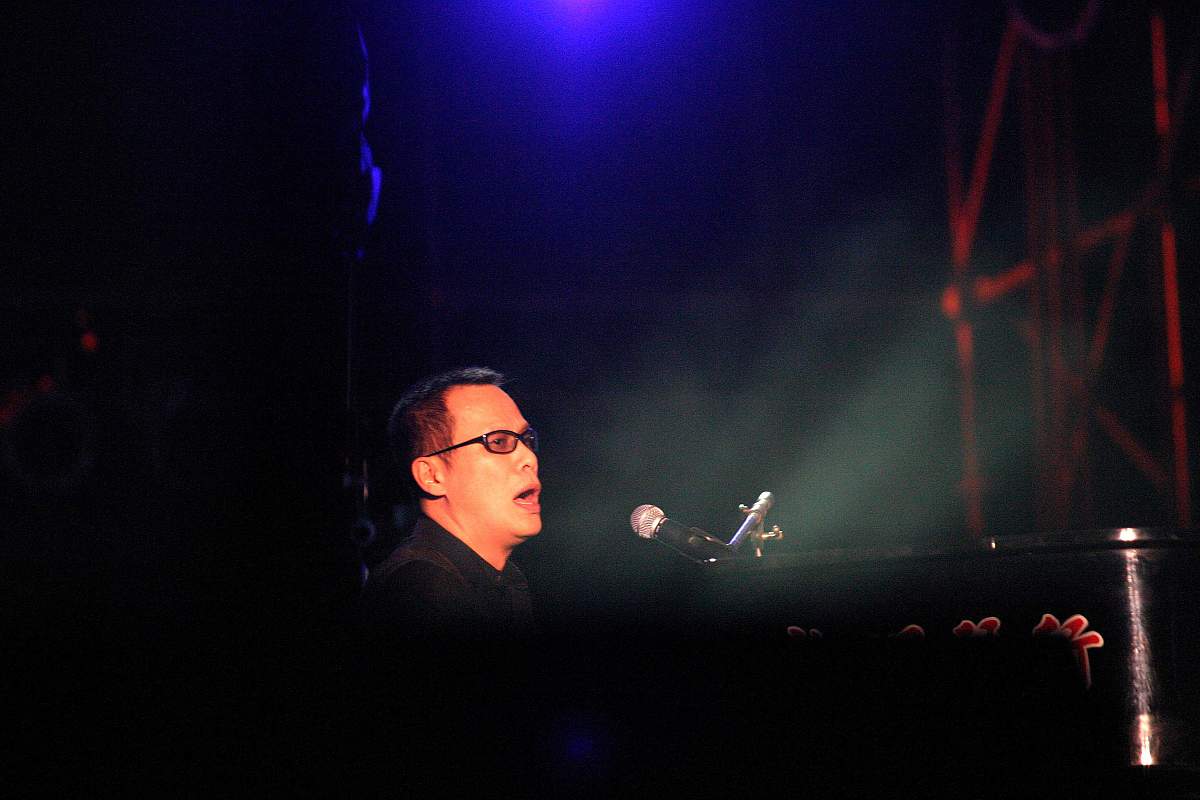 罗大佑：华语乐坛的传奇人物，影响一代音乐人的经典之声