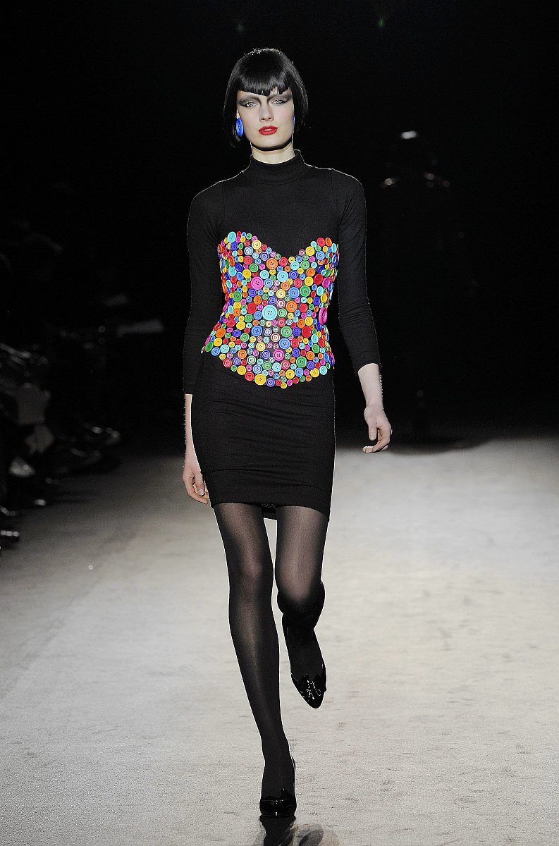 2009年3月9日讯,巴黎,09 巴黎时装周(秋冬).jeremy scott 品牌秀场. *