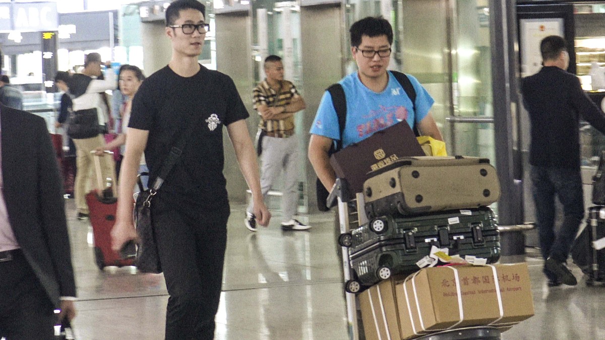 男友出车祸后频繁看我抖音，还给我打电话？他到底想干什么？