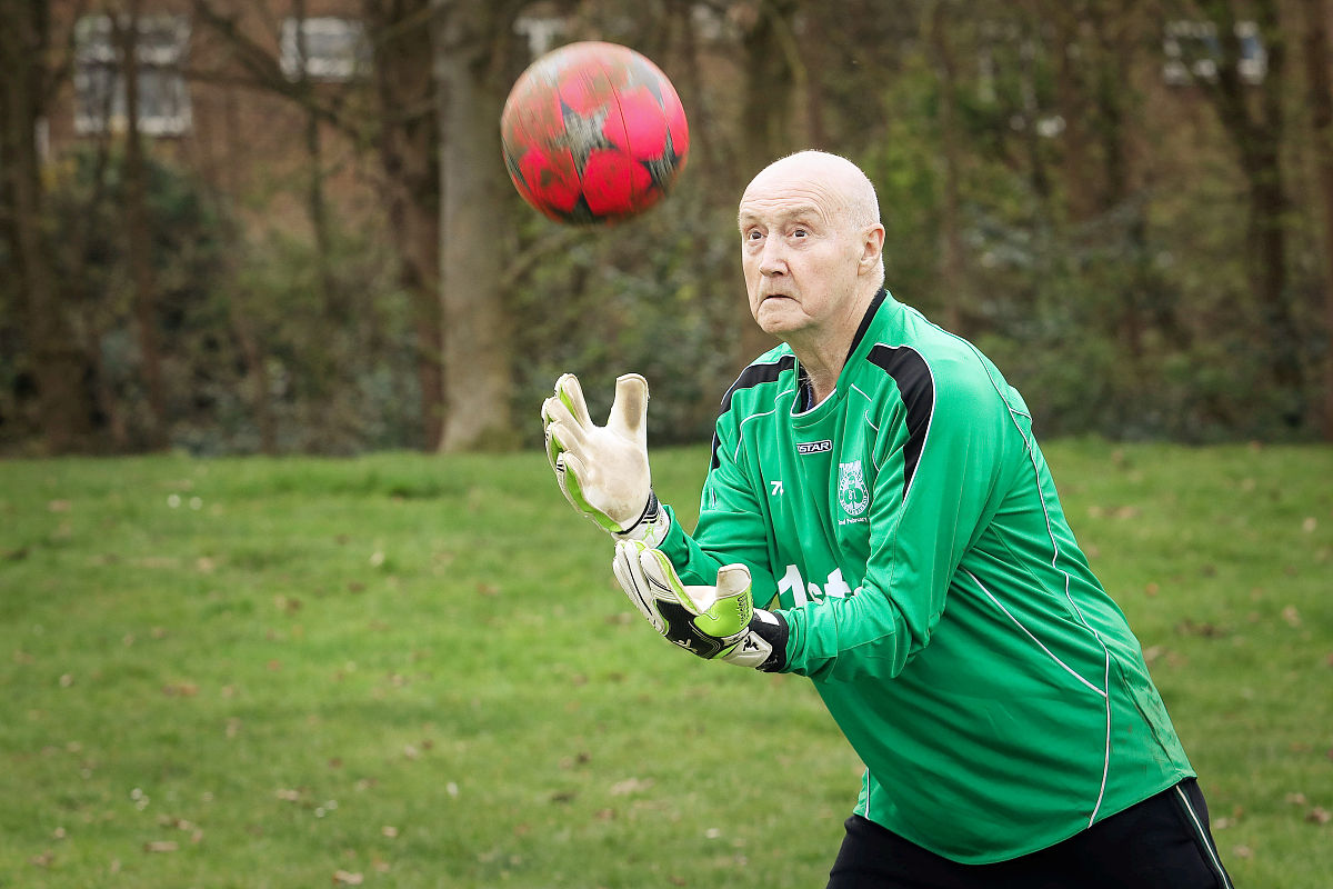 小小守门员 写一篇300字小学作文