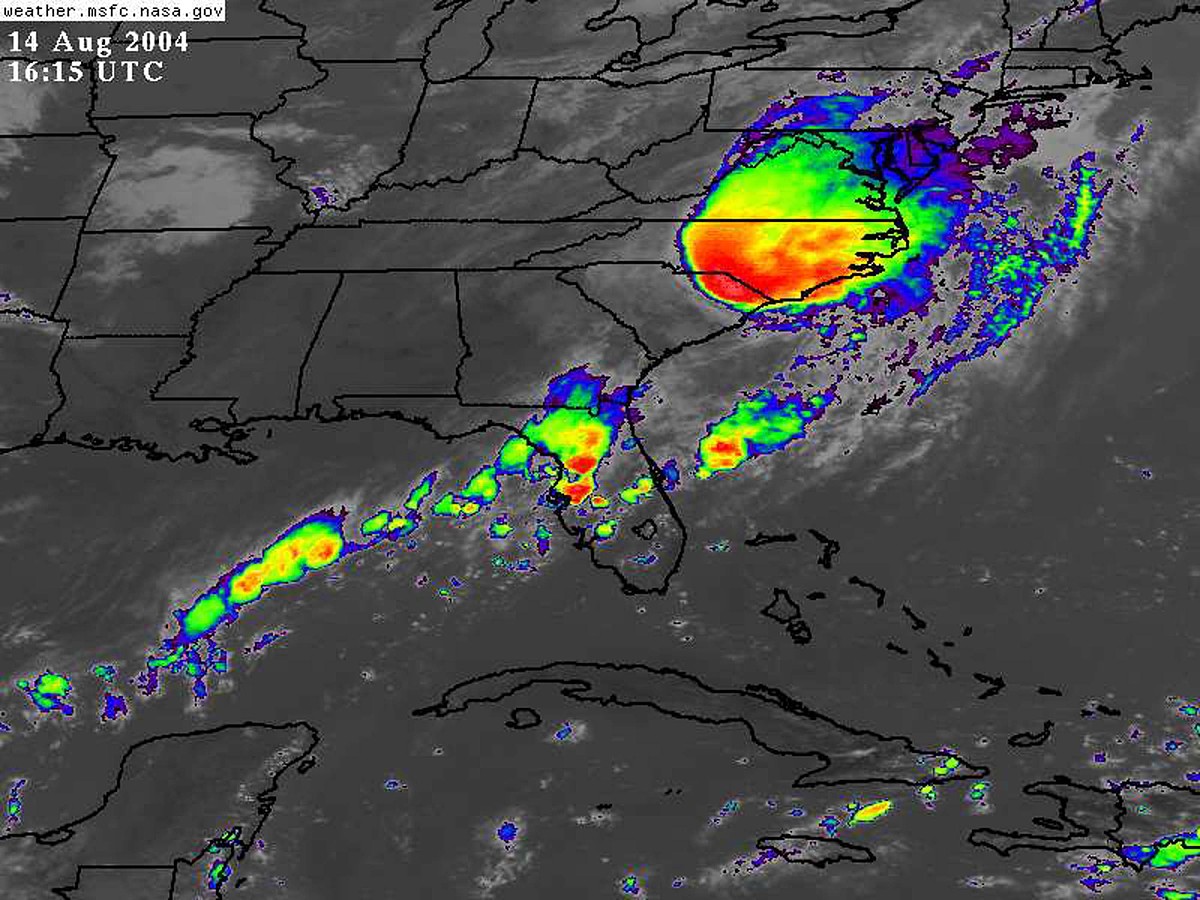 卫星反演再分析波浪数据在台风浪研究中的局限性