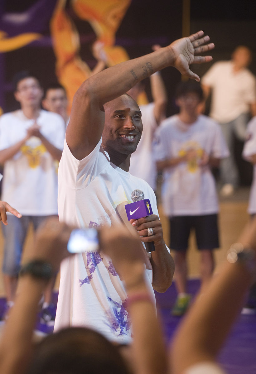 2008年奥运会科比詹姆斯数据对比包含命中率