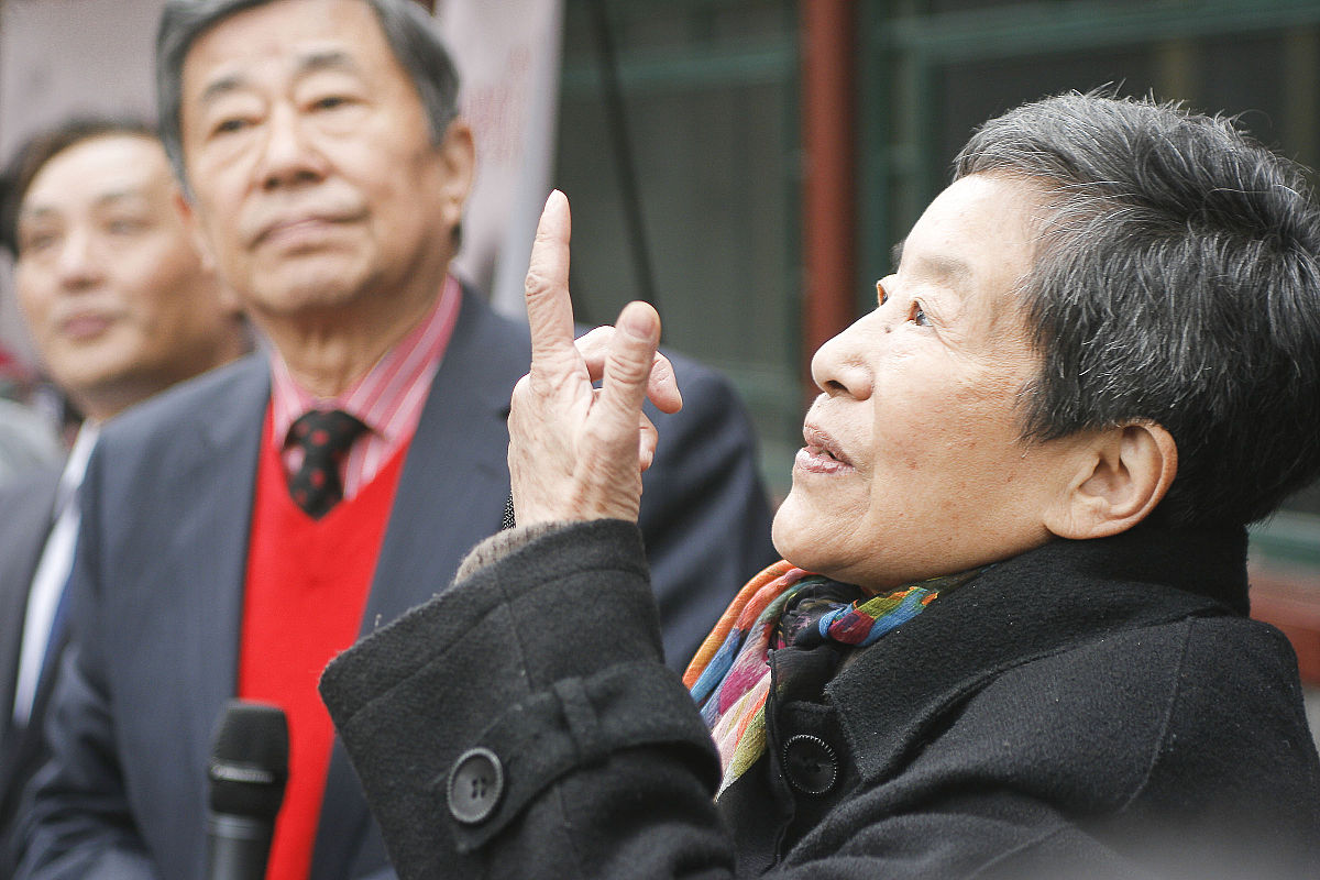 请给我一篇关于阅读了老舍写的四世同堂阅读感想200字左右