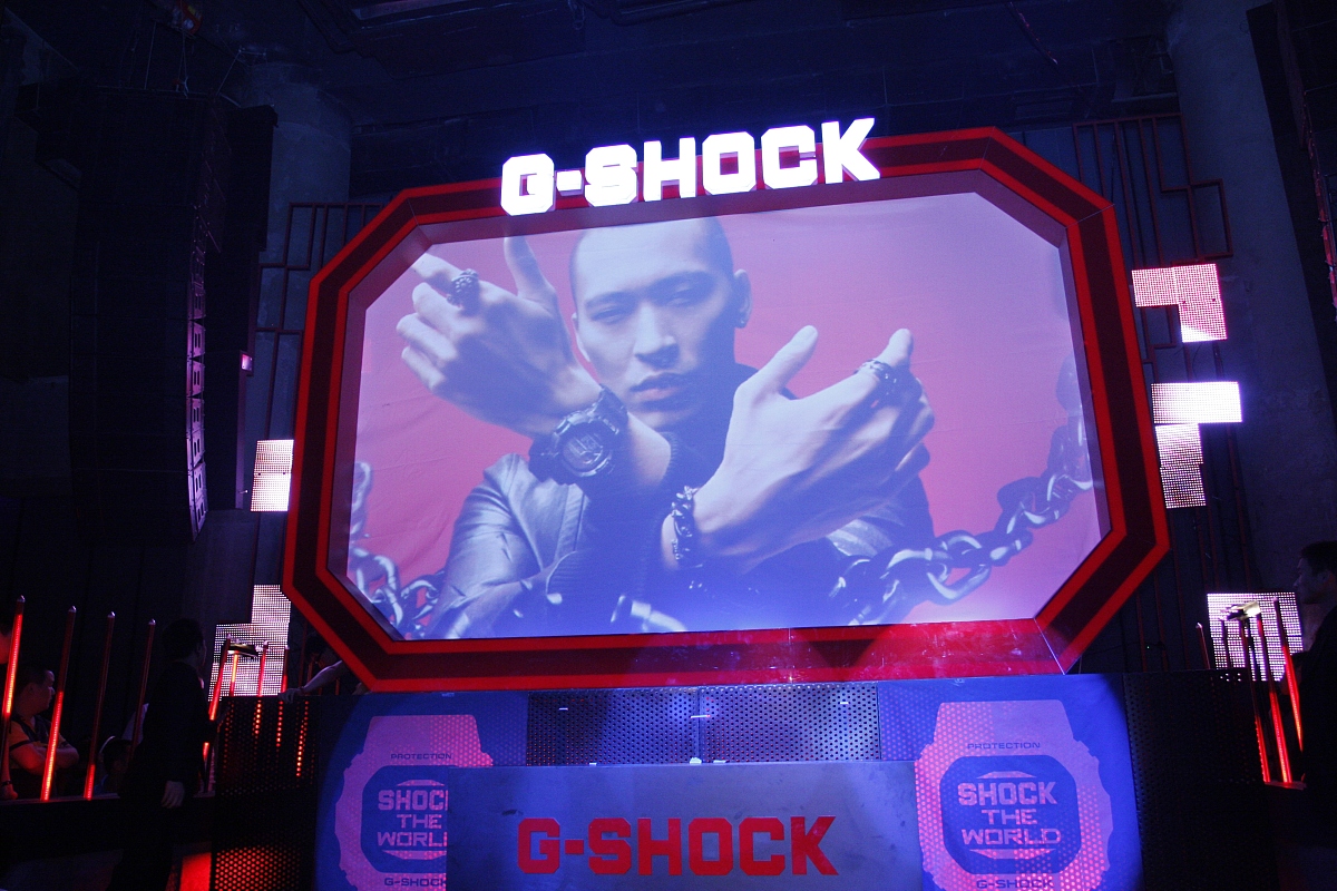 2010年9月15日,上海,运动腕表g-shock音乐派对在香港广场刘嘉玲的酒吧
