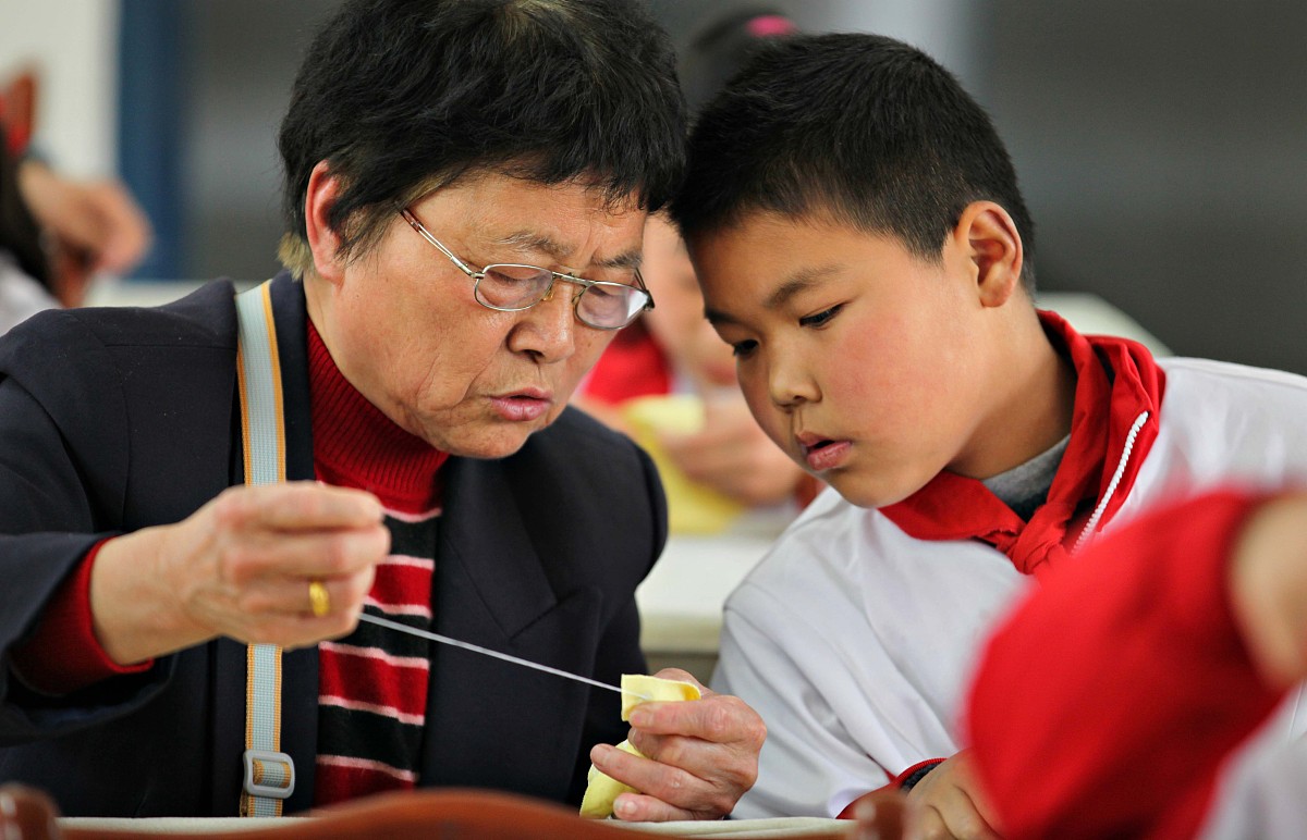 劳动教育活动汇报：从日常生活到社会服务，全面提升学生综合素质