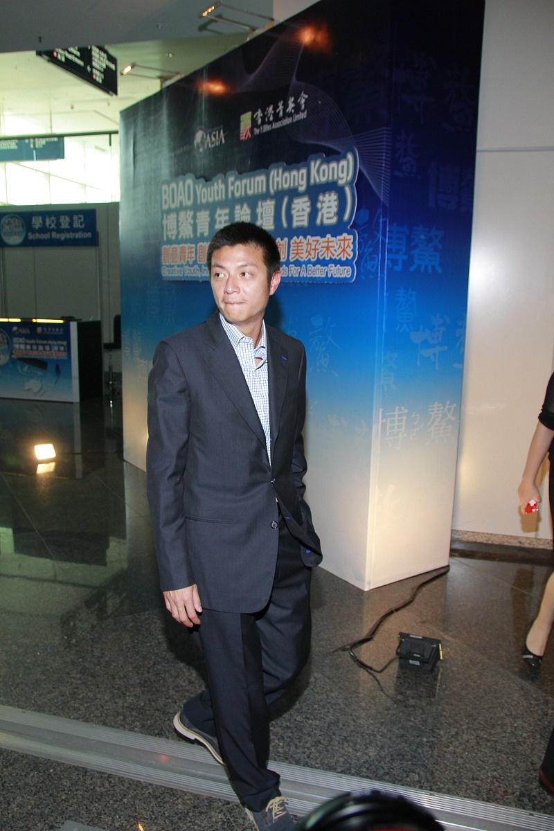2013年9月9日,香港,明星出席"博鳌青年论坛"活动.***_***