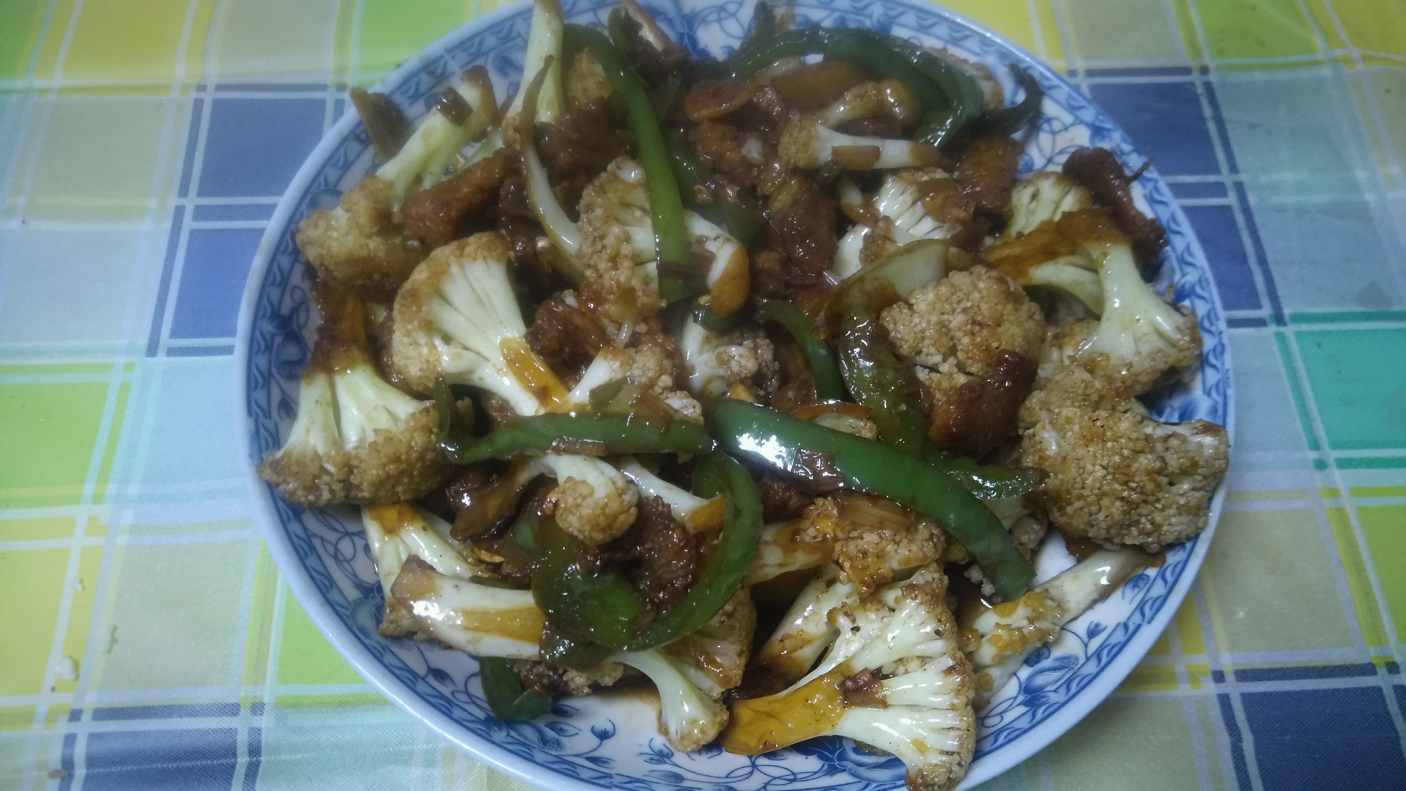 味道不错的菜花炒肉片怎么做好吃又简单,来学学吧