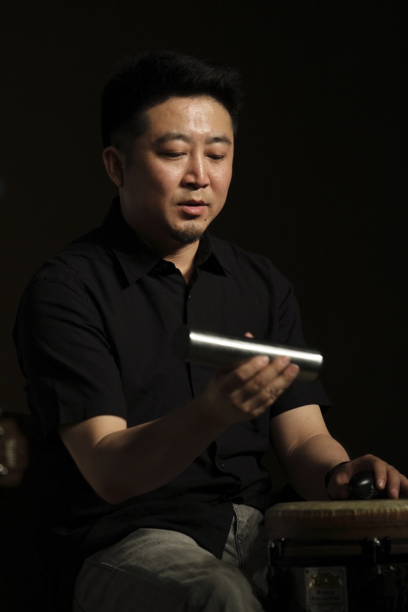 写一首好听的民谣歌曲