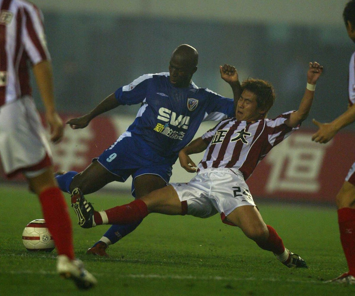 根据上面的类容再写一份射门练习教案