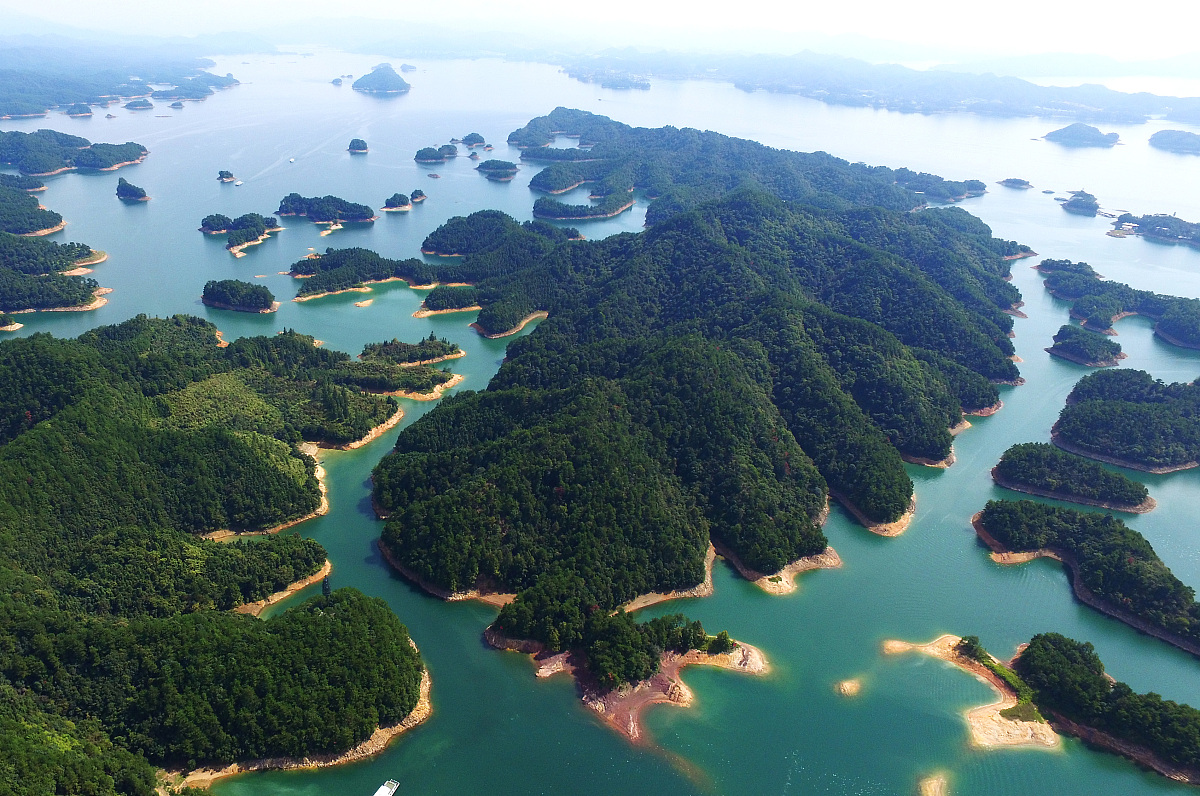 ***_***2017年9月27日,航拍器拍摄的千岛湖风景区. 从空中鸟瞰千岛湖,