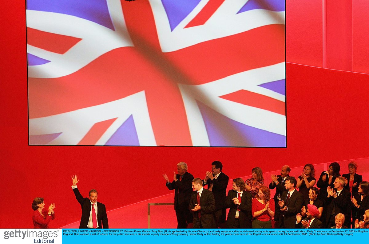 英国的爱国主义教育在塑造国家认同和培养公民责任感方面发挥着重要作用对社会和个人产生了深远影响。