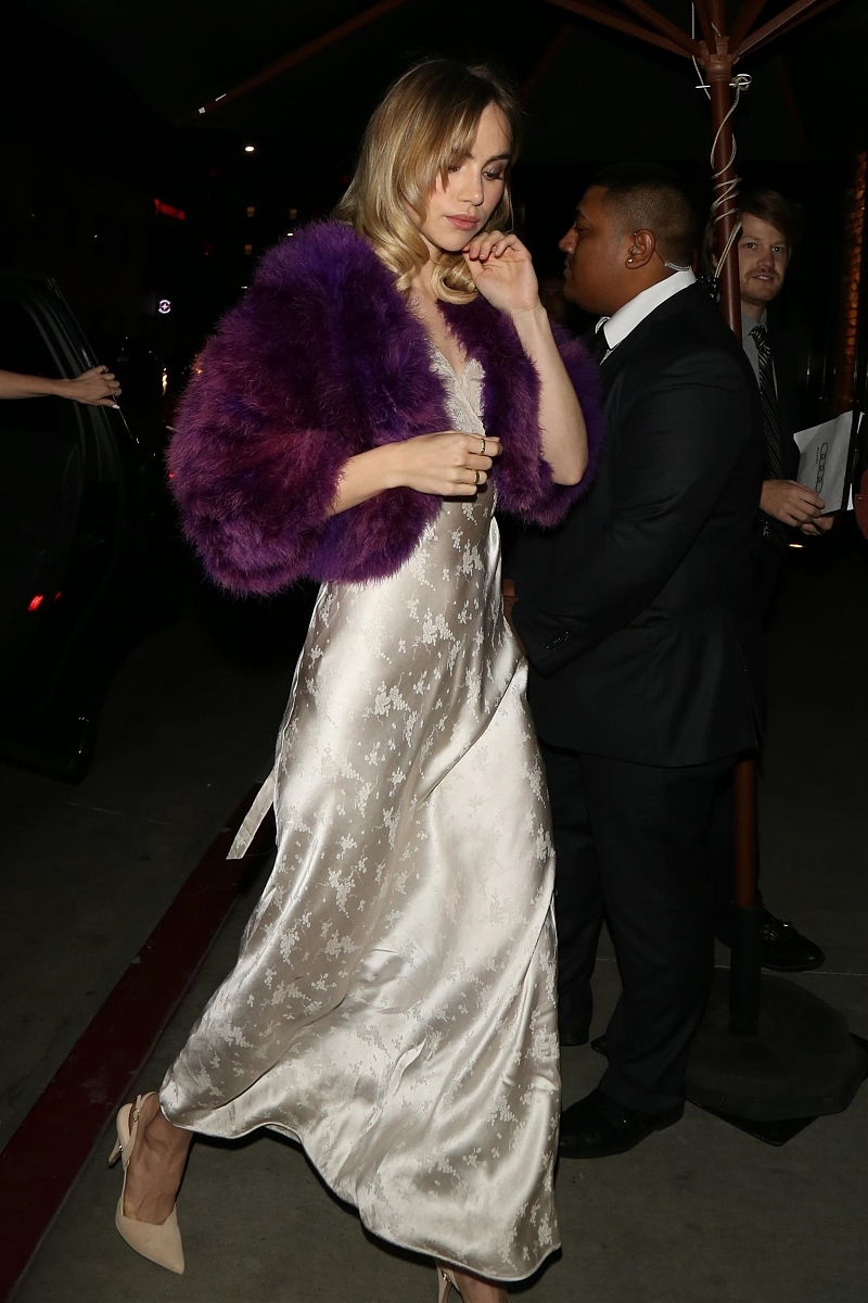 穿越豪门虐恋：落魄千金的逆袭之路