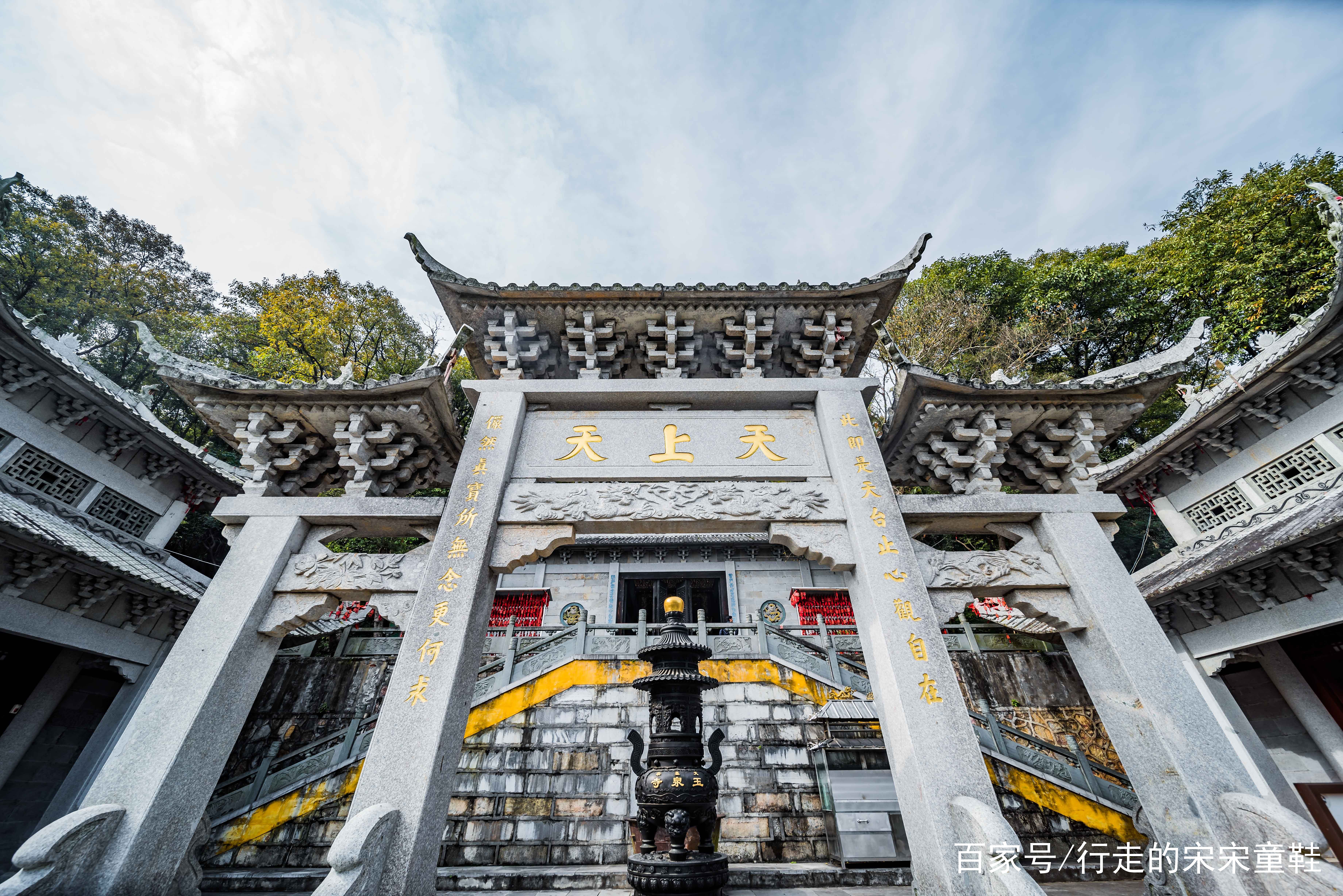 鄂西古寺、穿越千年银杏--宜昌当阳玉泉寺