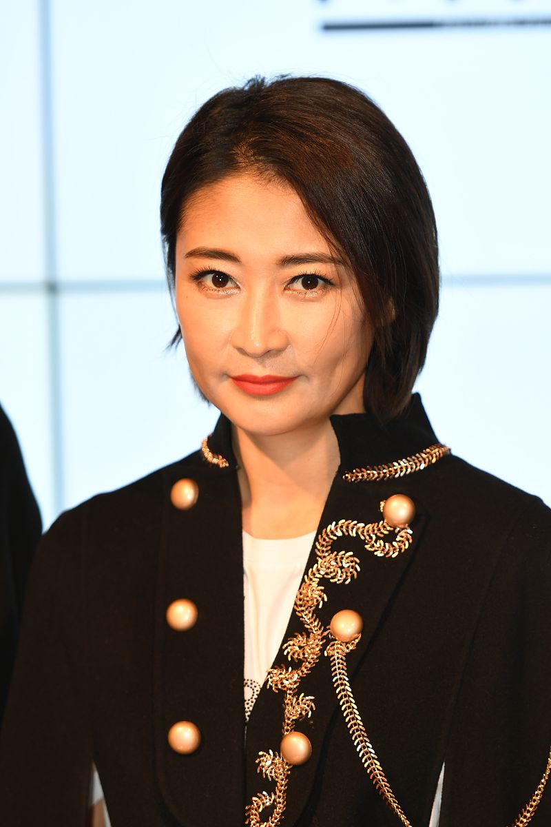 2019年4月2日,上海,2019上海秋冬时装周,<strong>明星</strong>亮相 f/ffffff 品牌秀场.