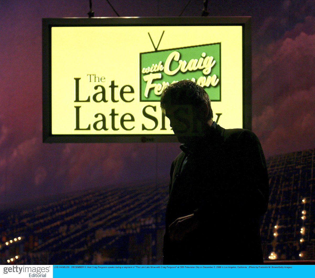 Please analyze the Once Upon a Time in America in the book the Great Gatsby