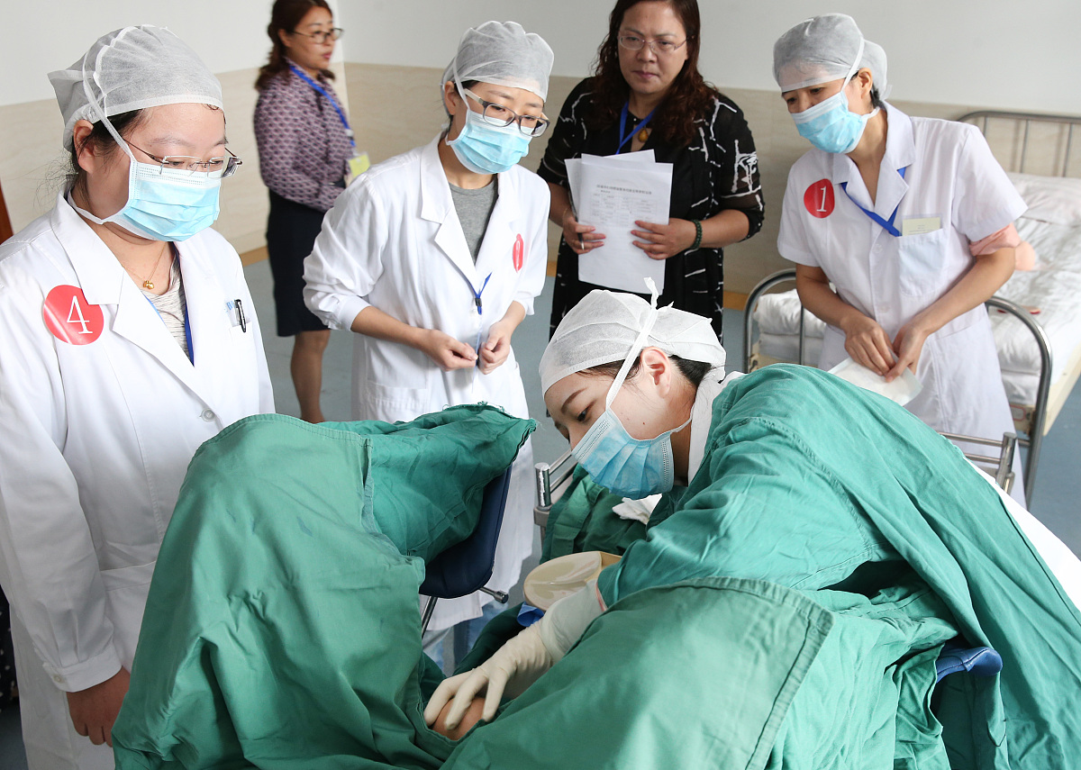 洛阳市卫生学校2023年招生电话：报名指南和录取条件